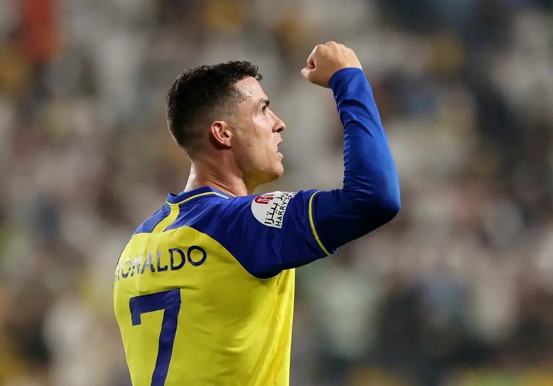 پرسپولیس در اولین کارزار بزرگ با CR۷ و شرکا؛ رونالدو، بنزما و نیمار بعد از فتح اروپا قهرمانی آسیا را طلب میکنند پرسپولیس در اولین کارزار بزرگ با CR۷ و شرکا؛ رونالدو، بنزما و نیمار بعد از فتح اروپا قهرمانی آسیا را طلب میکنند