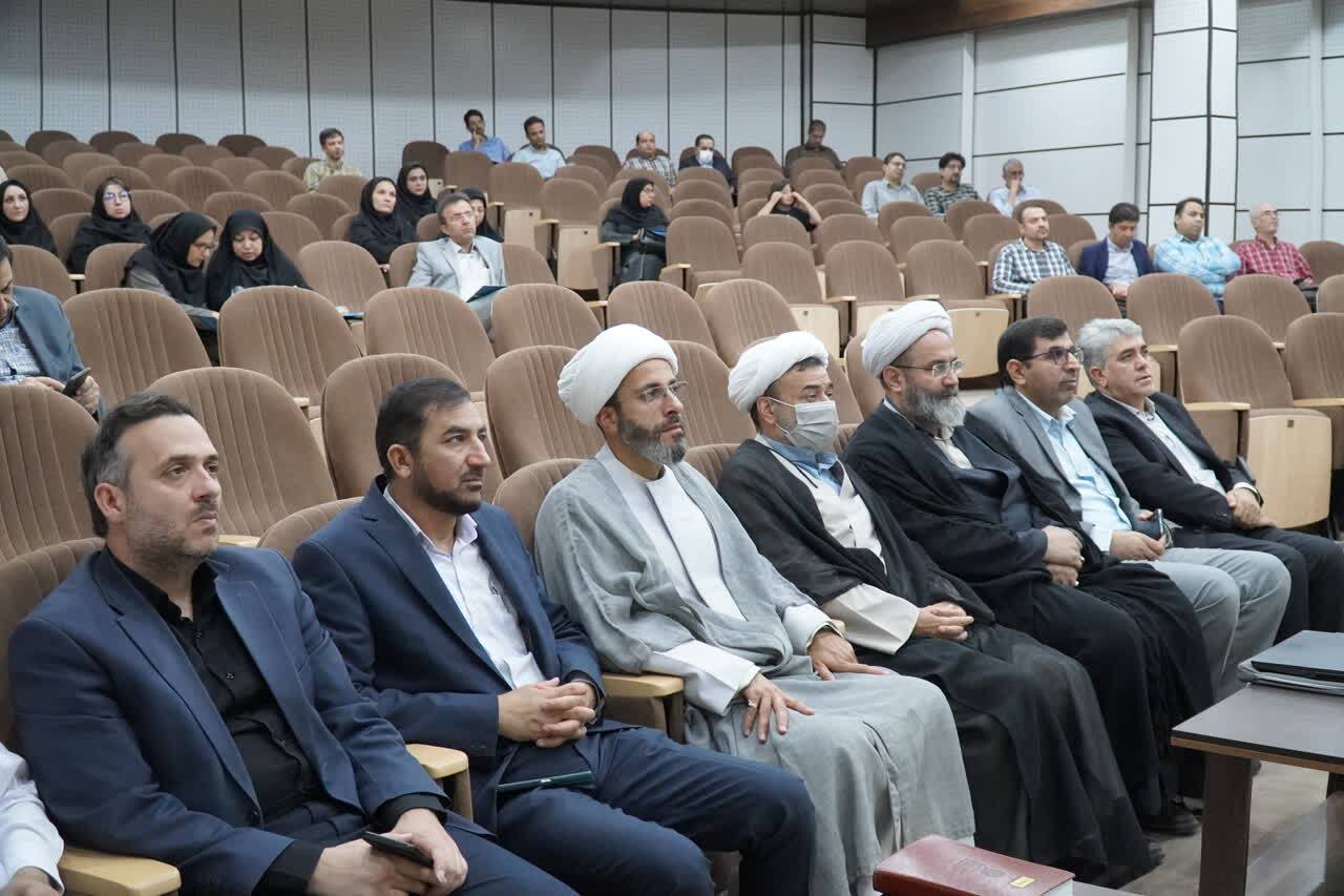 توصیه مقام معظم رهبری برای ۴۰ سال آینده کشور چیست؟