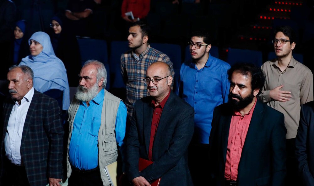 وقتی هنرمندان برای پاسداشت زبان فارسی گردهم آمدند