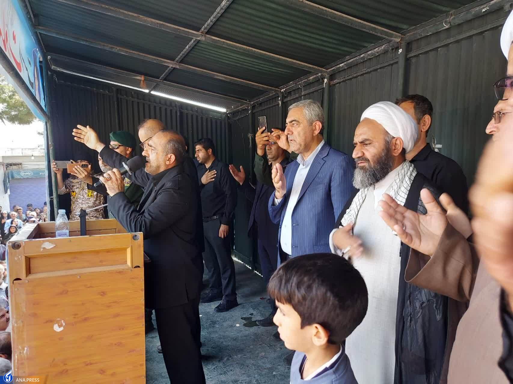 تشییع و خاک‌سپاری ۲ شهید حادثه کور تروریستی در ممسنی + عکس