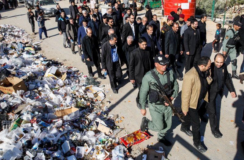 ۱۰ فناوری که به زائران اربعین خدمات ارائه میدهد/ از ولیچرهای فوق سبک تا زبالهسوز سیار ۱۰ فناوری که به زائران اربعین خدمات ارائه میدهد/ از ولیچرهای فوق سبک تا زبالهسوز سیار