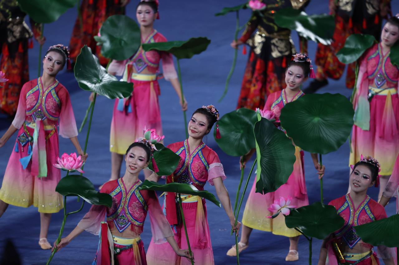 بازیهای آسیایی هانگژو| مراسم افتتاحیه آغاز شد+تصاویر بازیهای آسیایی هانگژو| مراسم افتتاحیه آغاز شد+تصاویر