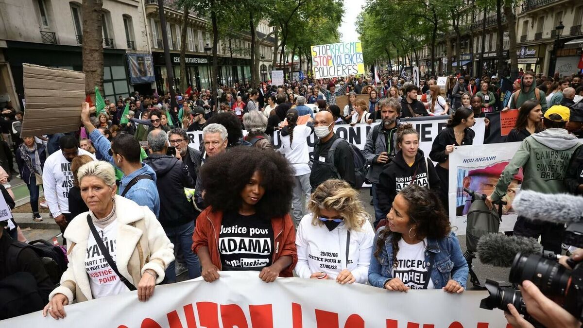 معترضان فرانسوی به خیابان‌ها بازگشتند