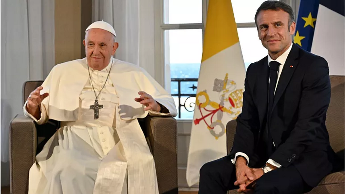 ابراز تأسف پاپ فرانسیس از مقابله اروپاییان با پناهجویان