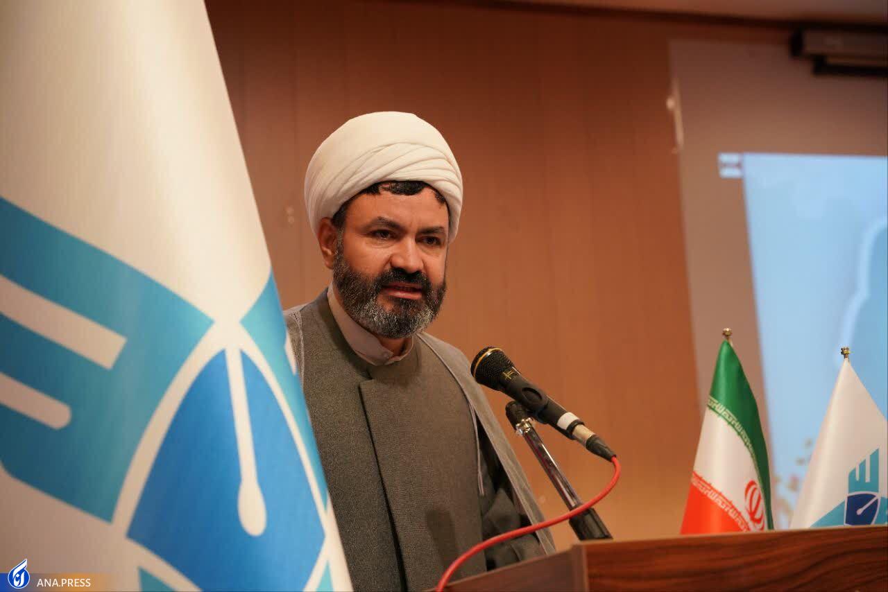 لزوم تقویت روحیه مشورت در جامعه اسلامی به تأسی از پیامبر اکرم(ص)