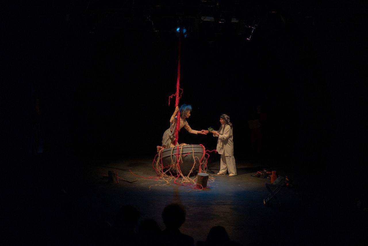 چگونگی پیوستن افسر اسدی به «درانتظار گودو»/ زایندگی و پویایی نقشم را دوست داشتم چگونگی پیوستن افسر اسدی به «درانتظار گودو»/ زایندگی و پویایی نقشم را دوست داشتم