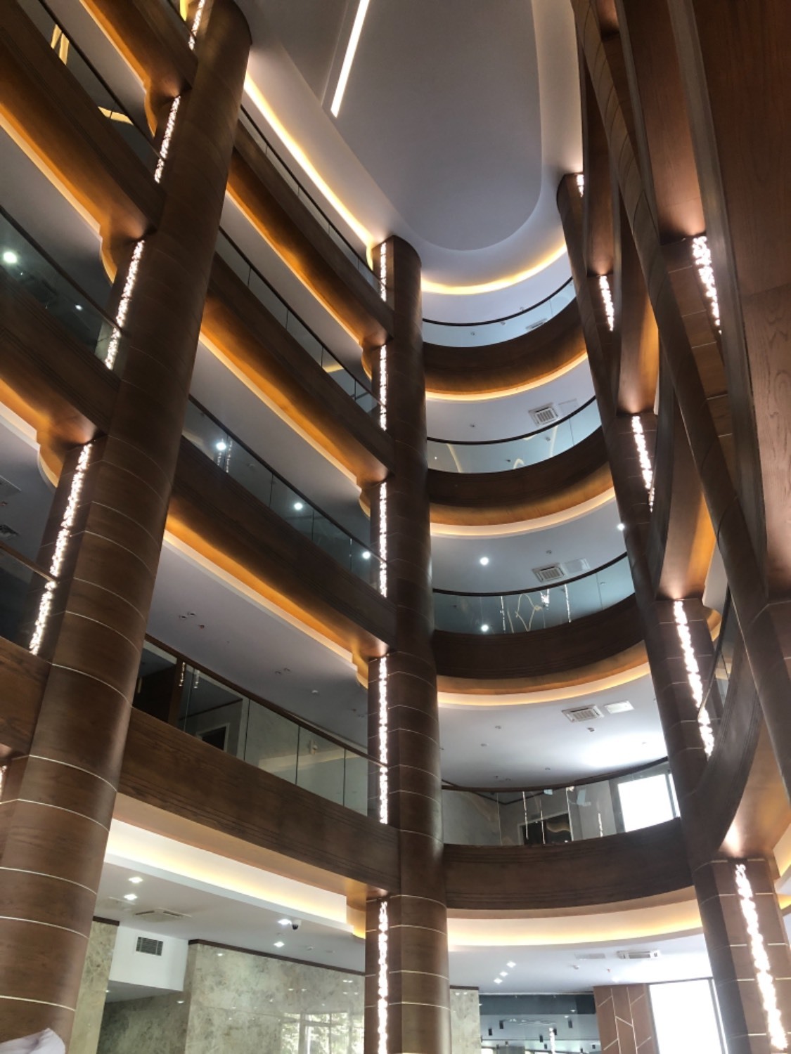 سوق واقفین به سمت دانش‌بنیان‌ها/ بوی قورمه‌سبزی از بیمارستان رفت