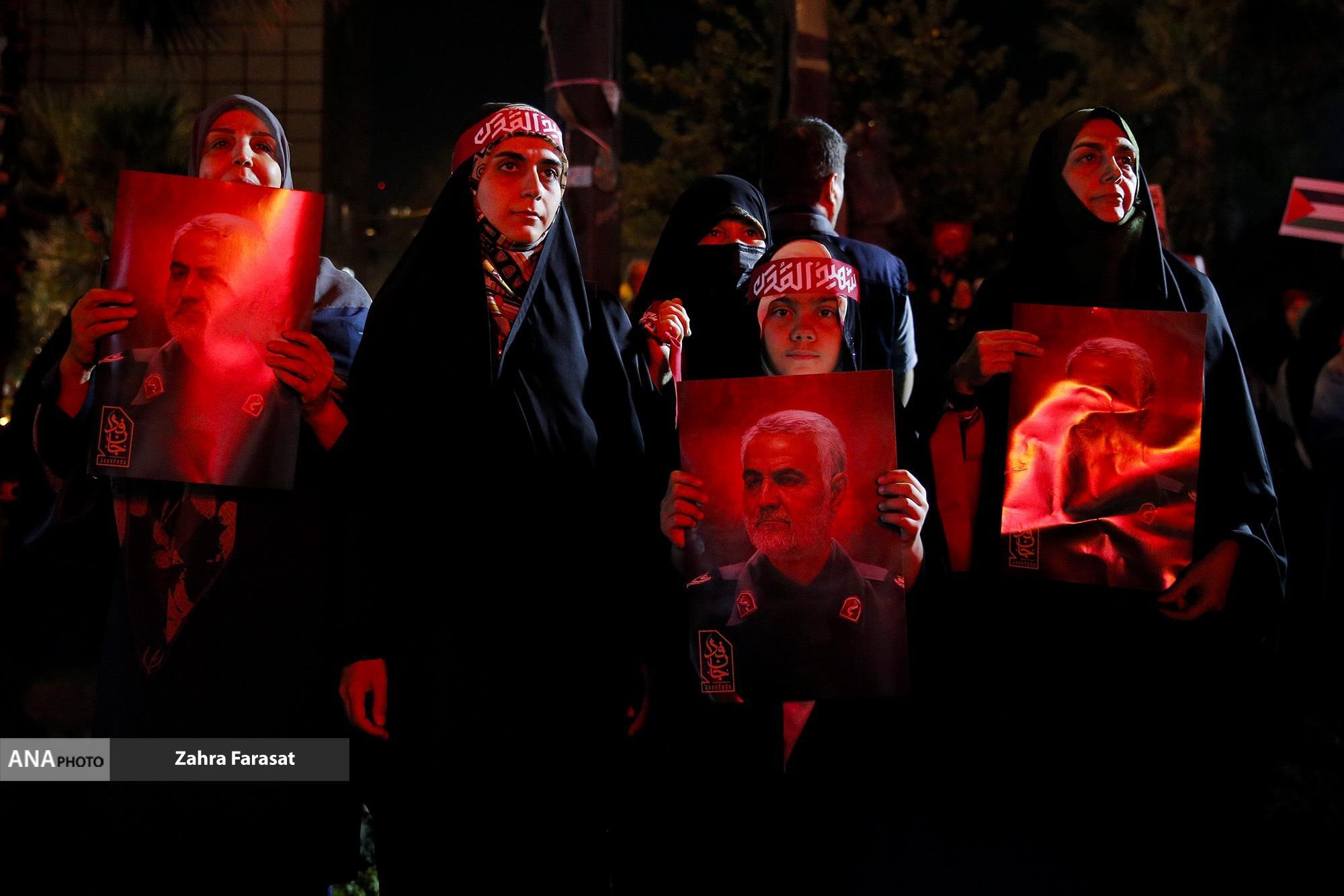 اجتماع مردم تهران در حمایت از عملیات پیروزمندانه فلسطینیان + فیلم و عکس اجتماع مردم تهران در حمایت از عملیات پیروزمندانه فلسطینیان + فیلم و عکس