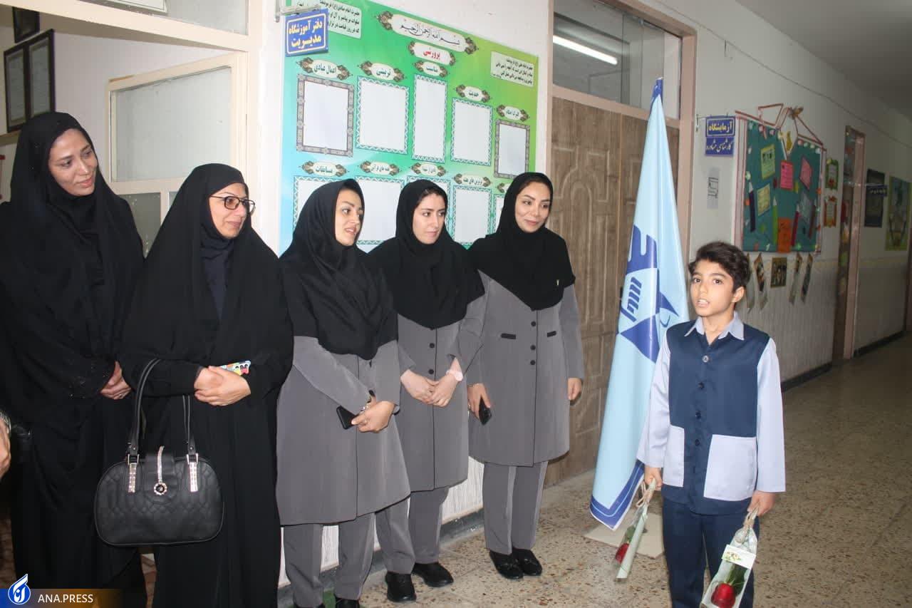 مدارس سما با عملکرد عالی کمک حال آموزش و پروش هستند مدارس سما با عملکرد عالی کمک حال آموزش و پروش هستند