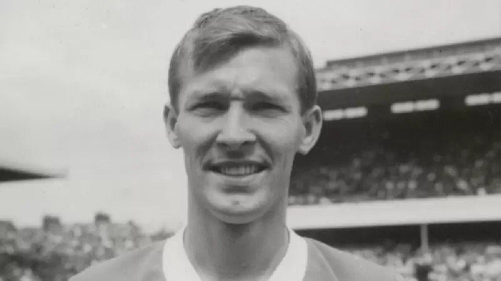 «سرآلکس» از یک کارگر ساده تا مطرحترین کوچ جهان، چگونه قلب فرگوسن، موفقترین مربی انگلیس به درد آمد؟ «سرآلکس» از یک کارگر ساده تا مطرحترین کوچ جهان، چگونه قلب فرگوسن، موفقترین مربی انگلیس به درد آمد؟