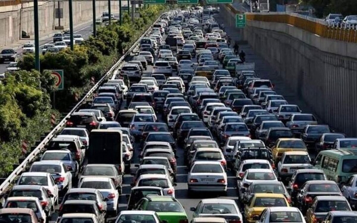 شناسایی ۱۲۶ گلوگاه ترافیکی در تهران  کارگروه مشترک بین راهور و شهرداری تشکیل می‌شود