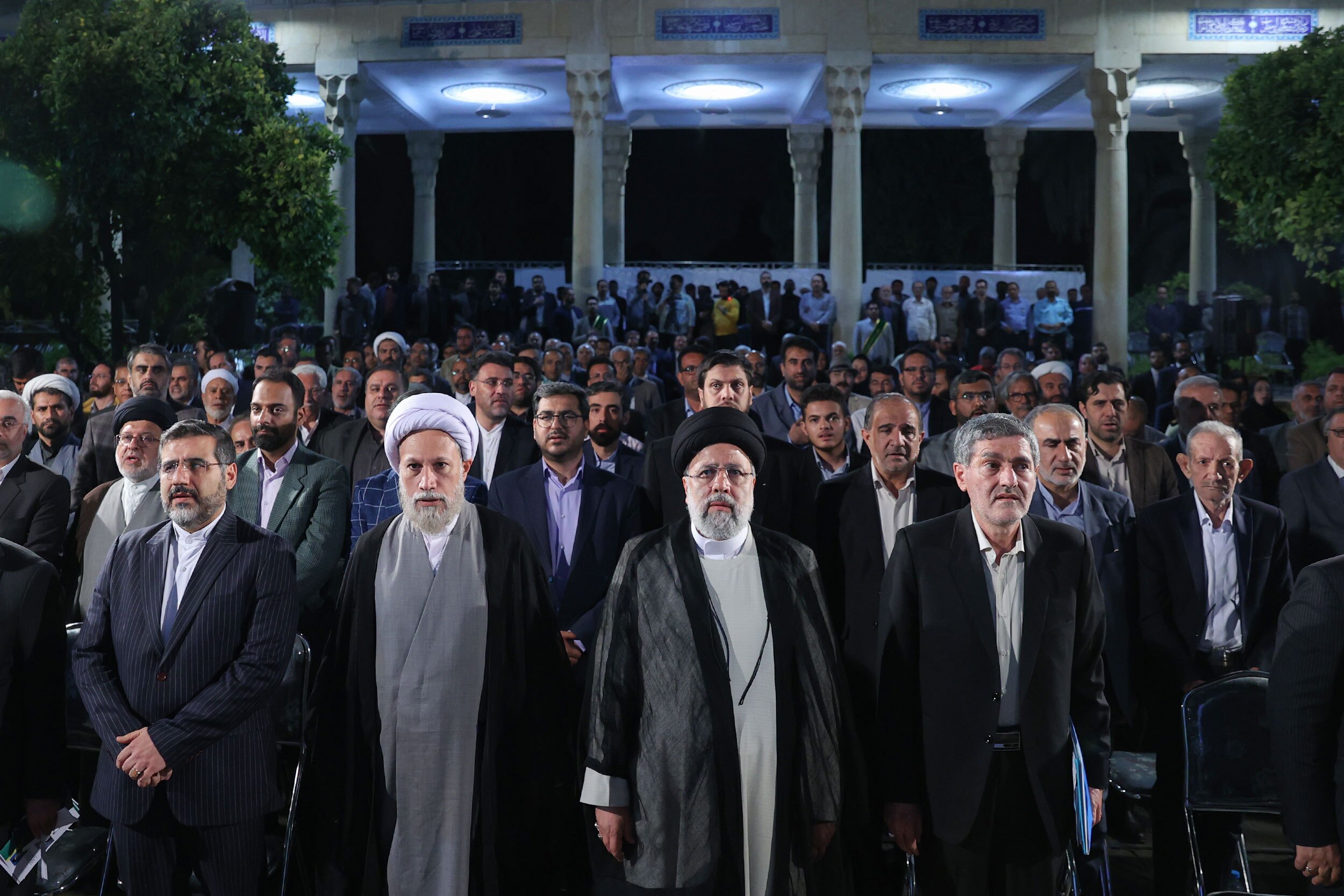 رئیس جمهور: به هیچ وجه نمیتوان از ایران اسلامزدایی کرد رئیس جمهور: به هیچ وجه نمیتوان از ایران اسلامزدایی کرد