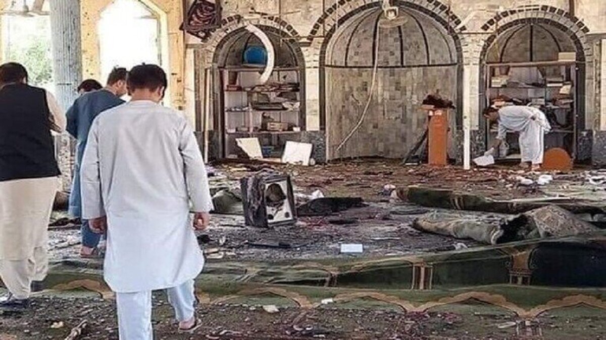 وقوع انفجار در مسجد شیعیان افغانستان با ۱۷ کشته
