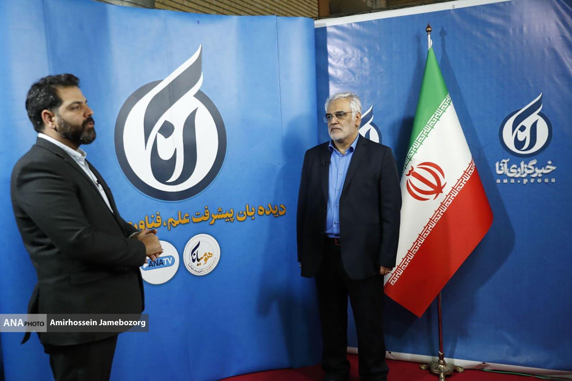 دکتر طهرانچی: با راهاندازی دانشکدههای هوش مصنوعی کار بزرگی را آغاز کردهایم دکتر طهرانچی: با راهاندازی دانشکدههای هوش مصنوعی کار بزرگی را آغاز کردهایم