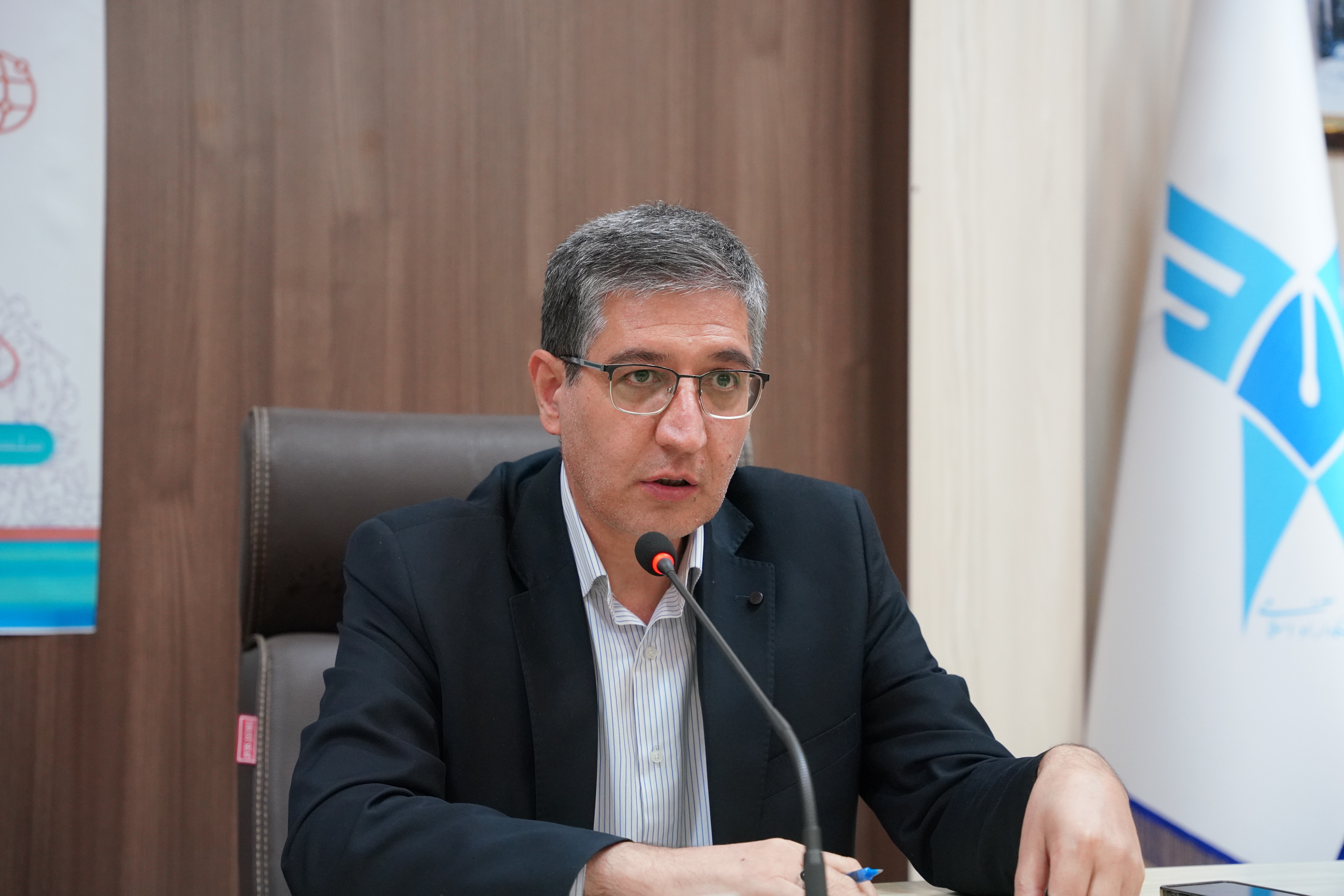 ذخایر معدنی آذربایجانغربی فرصتی برای رهایی از اقتصاد نفتی است ذخایر معدنی آذربایجانغربی فرصتی برای رهایی از اقتصاد نفتی است