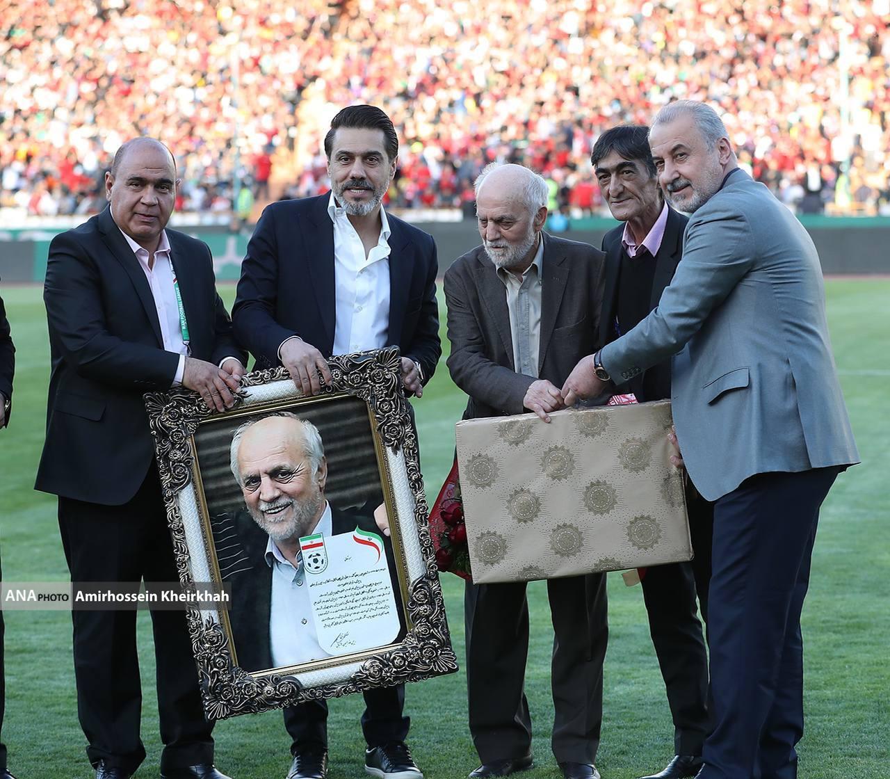 مرور اتفاقات آخرین بازی پیکان - پرسپولیس| از جنجال بی‌سابقه انتخاب ورزشگاه تا اعتراض خودروسازان به پنالتی مشکوک