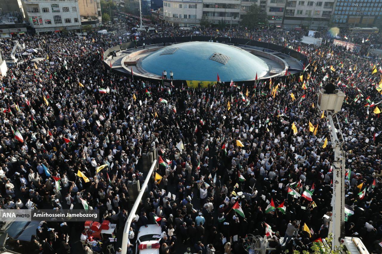 رئیسجمهور: طوفان الاقصی، طوفان اراده مجاهدان فلسطینی برای شکست دشمن صهیونیستی بود رئیسجمهور: طوفان الاقصی، طوفان اراده مجاهدان فلسطینی برای شکست دشمن صهیونیستی بود