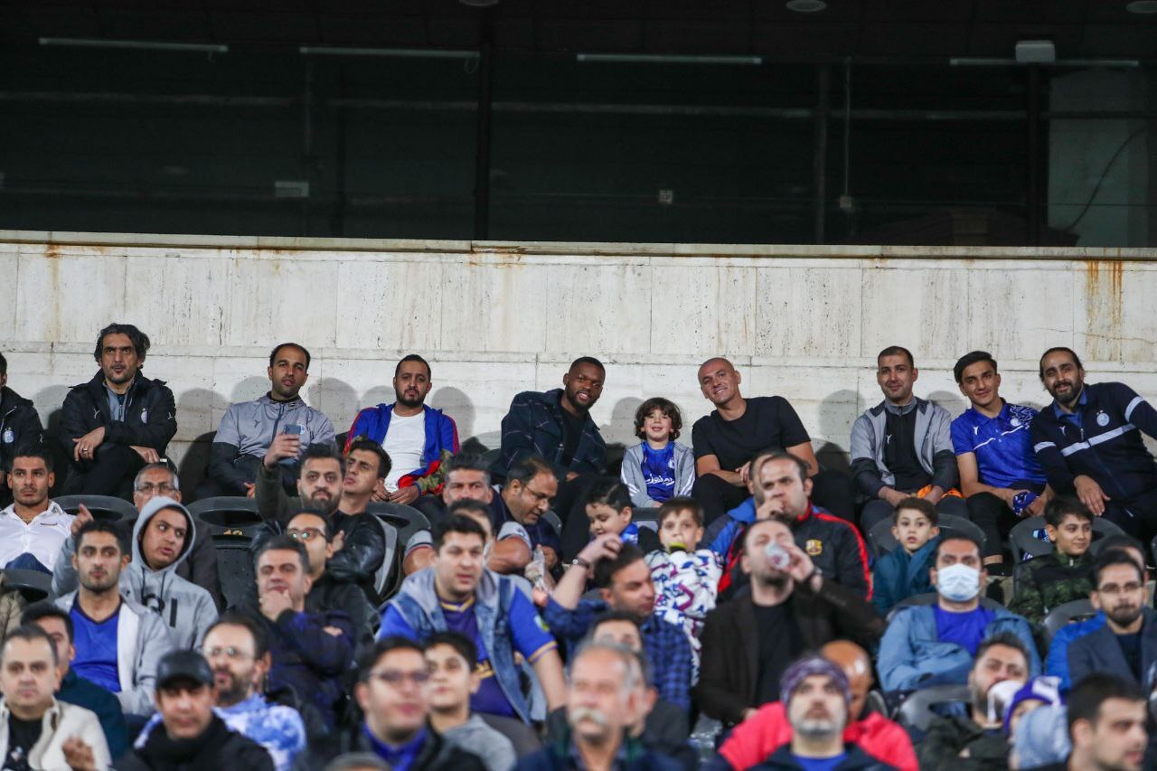 بماند///مرور حواشی آخرین بازی استقلال و هوادار| بماند///مرور حواشی آخرین بازی استقلال و هوادار|