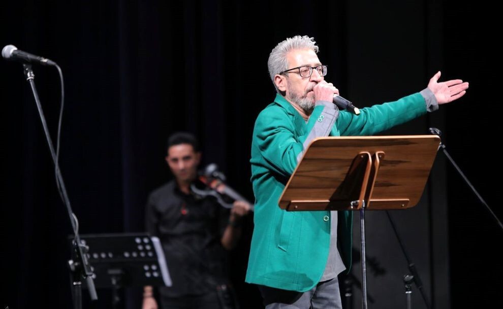 گام هایی که برای احیای پاپ دهه هفتاد برداشته می شود؛ نوستالژی های پاپ همصدا شدند+فیلم گام هایی که برای احیای پاپ دهه هفتاد برداشته می شود؛ نوستالژی های پاپ همصدا شدند+فیلم