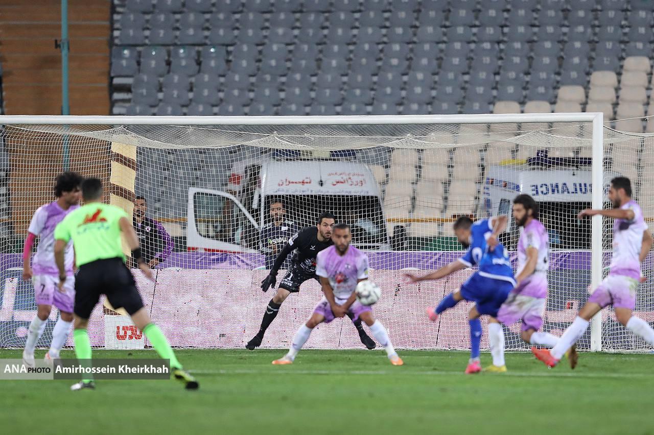 فریم به فریم با گل برتری استقلال با دبل محمدی و خوشحالی ویژه نکونام فریم به فریم با گل برتری استقلال با دبل محمدی و خوشحالی ویژه نکونام