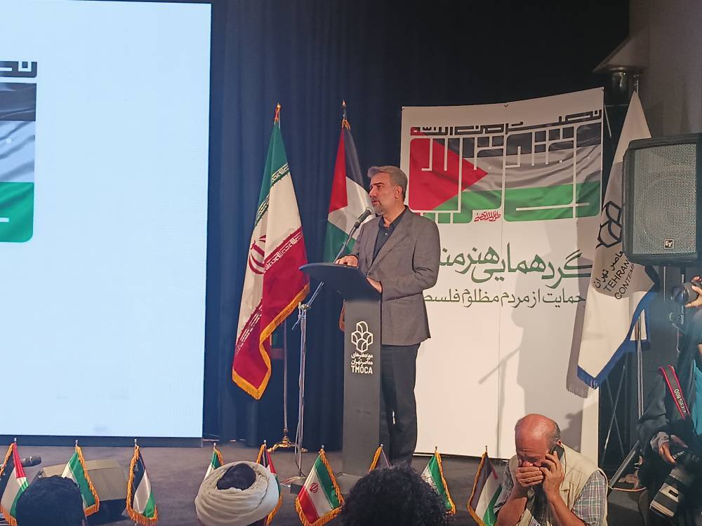 گردهمایی هنرمندان در حمایت از مردم فلسطین/ سالاری: ضربه وارده به اسرائیل ترمیمپذیر نیست گردهمایی هنرمندان در حمایت از مردم فلسطین/ سالاری: ضربه وارده به اسرائیل ترمیمپذیر نیست