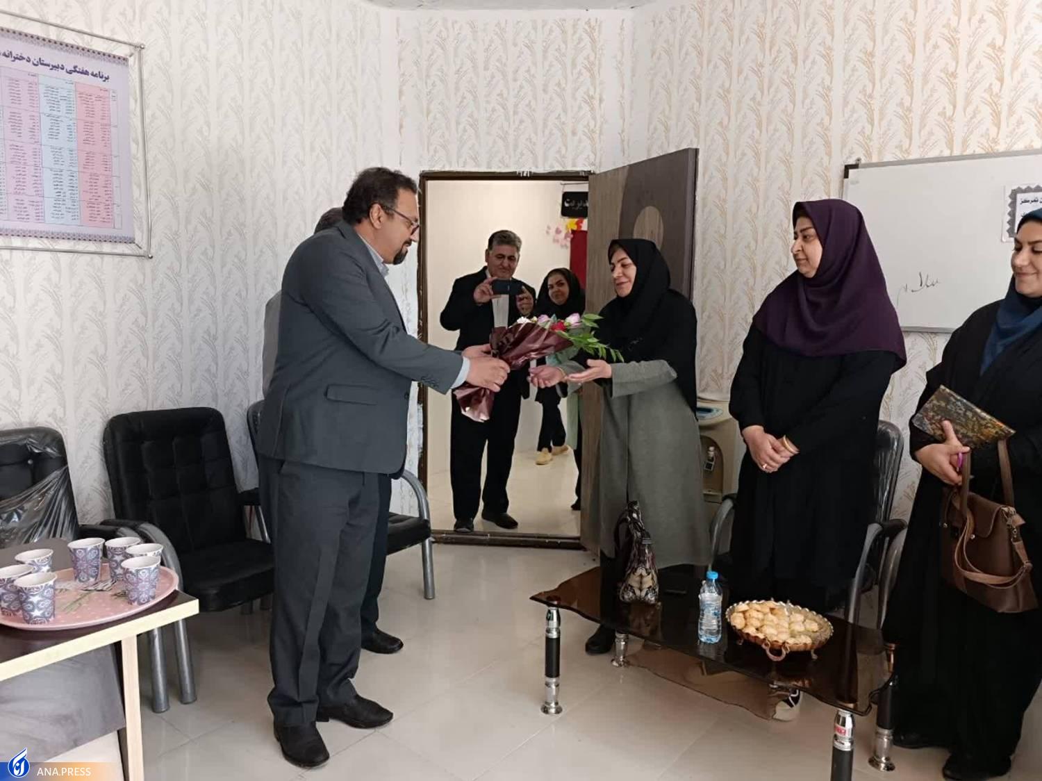 افزایش ۱۰ درصدی جذب دانشآموز در مدارس سمای سیرجان افزایش ۱۰ درصدی جذب دانشآموز در مدارس سمای سیرجان