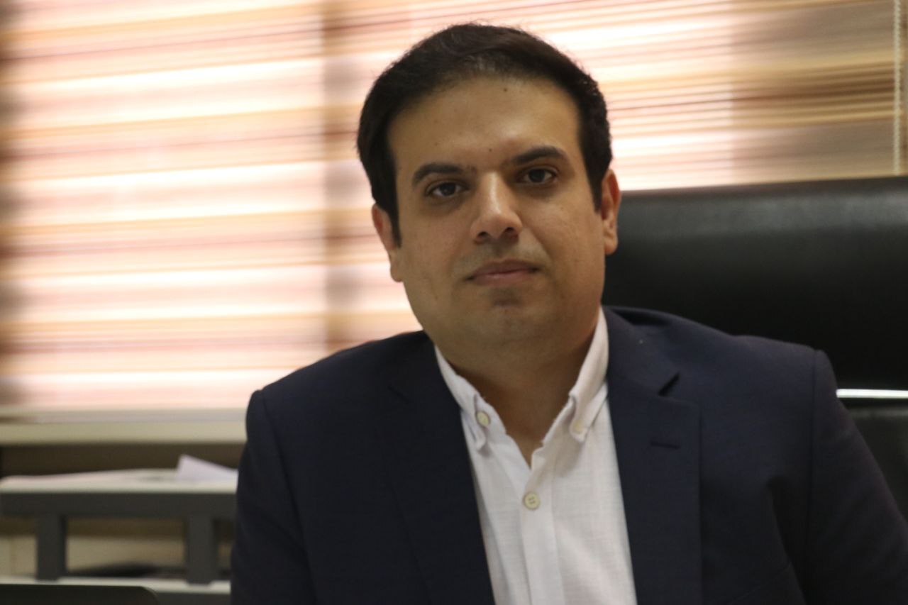 سالمندان و دردسرهای آنها در دنیای پر هیاهوی امروز سالمندان و دردسرهای آنها در دنیای پر هیاهوی امروز