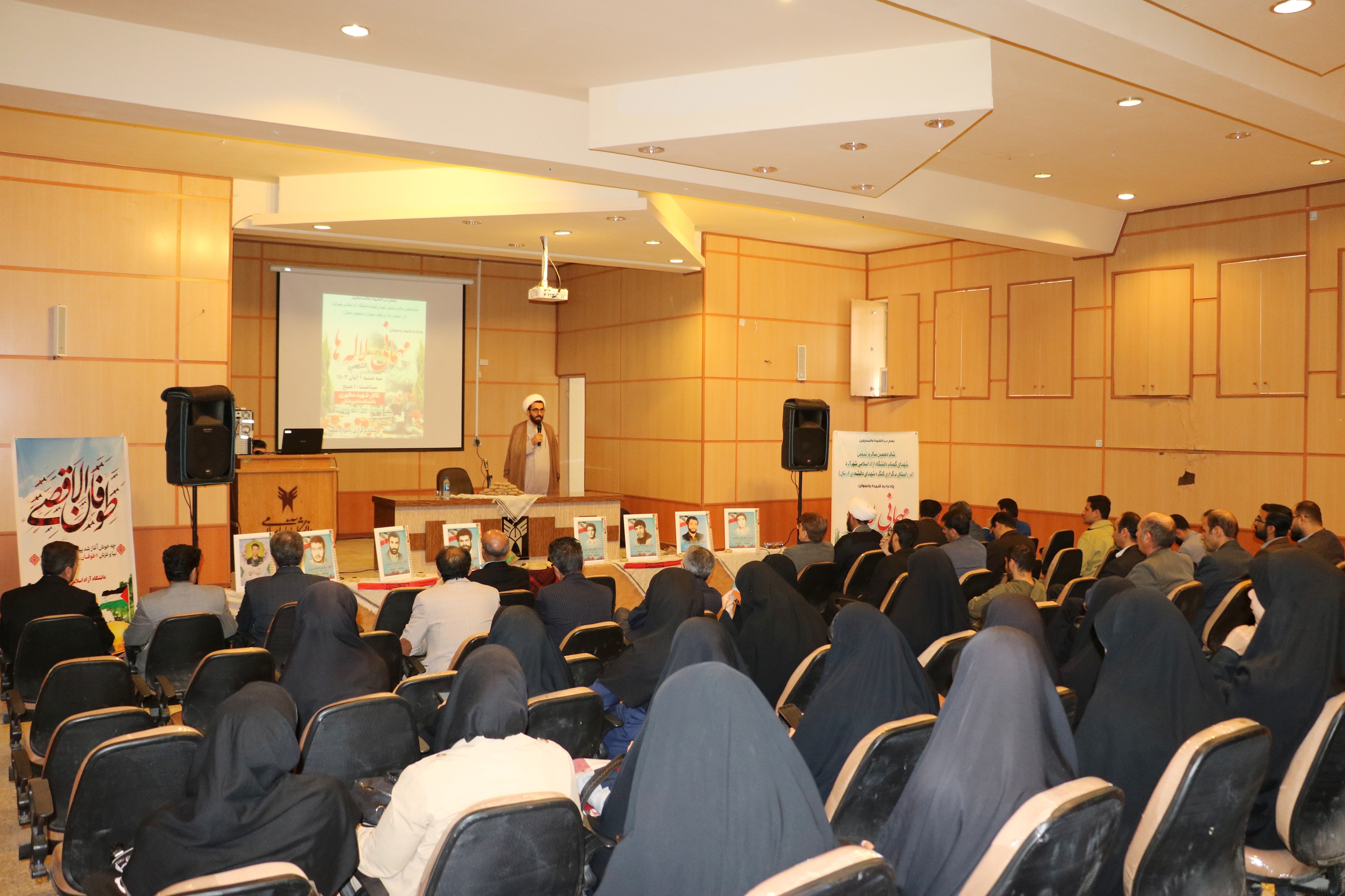 رسالت فرهیختگان دانشگاهی در قبال شهدا بسیار حساس و مهم است