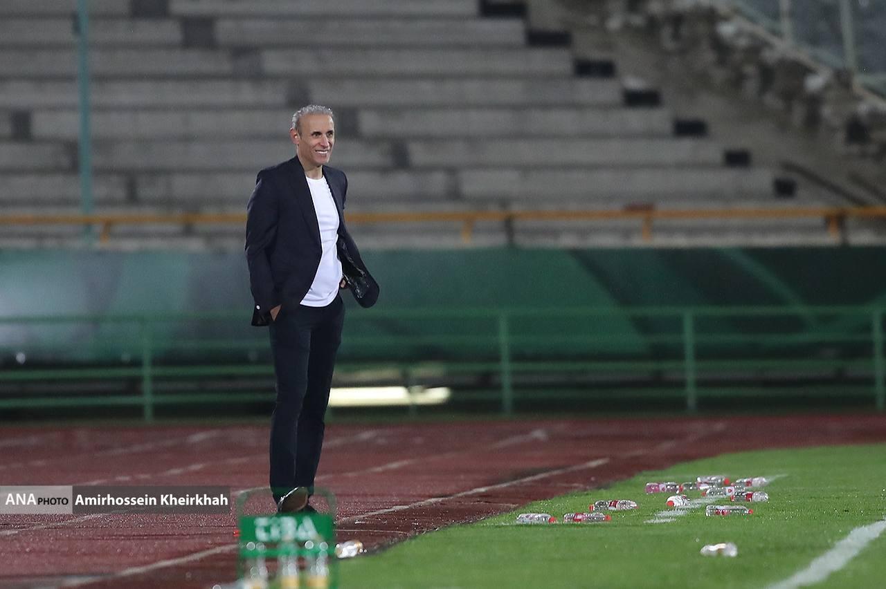 تصاویری جالب از بازیهای استقلال و پرسپولیس با شمس آذر و صنعت نفت تصاویری جالب از بازیهای استقلال و پرسپولیس با شمس آذر و صنعت نفت