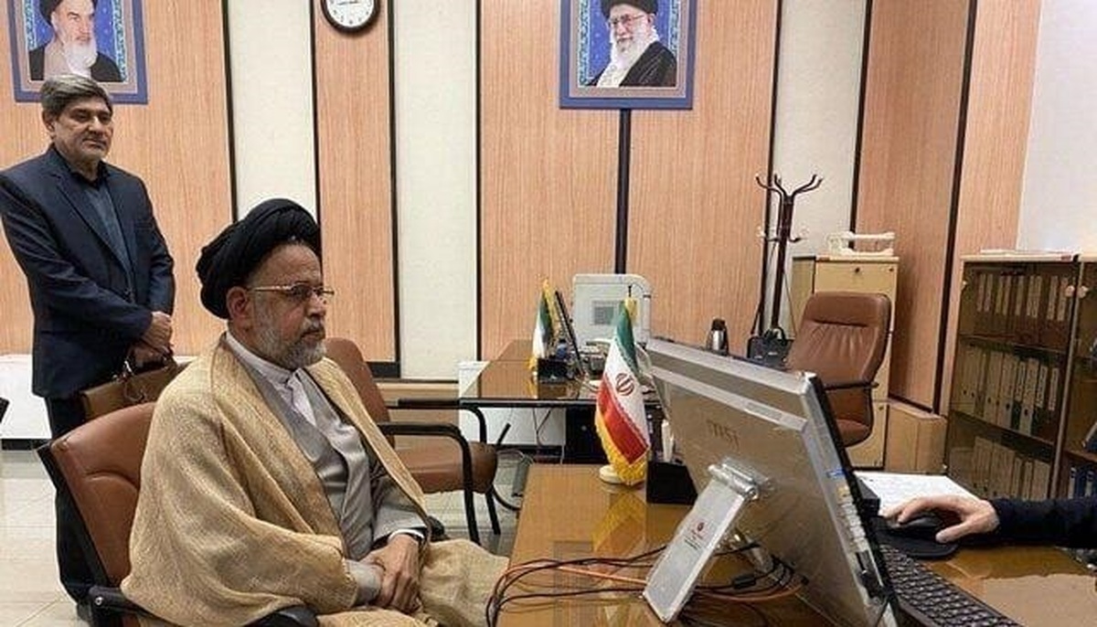 ثبت‌نام وزیر اطلاعات دولت روحانی در انتخابات خبرگان