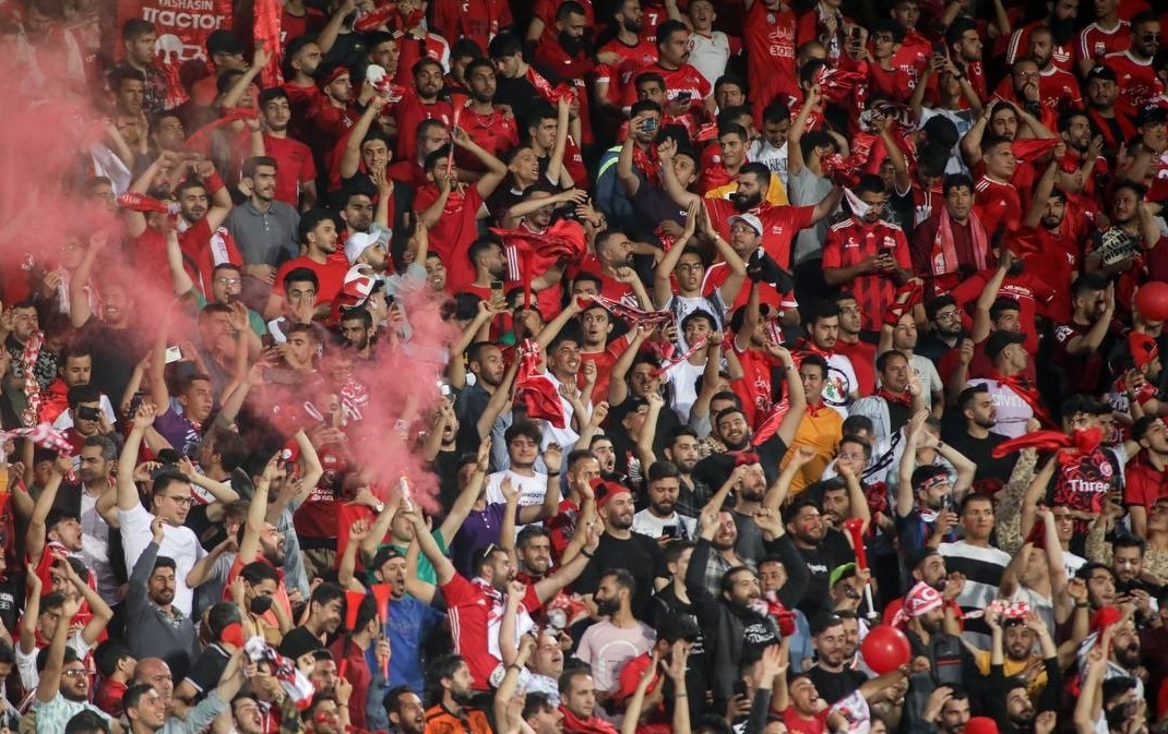 بماند///مرور اتفاقات آخرین دیدار استقلال و تراکتور|