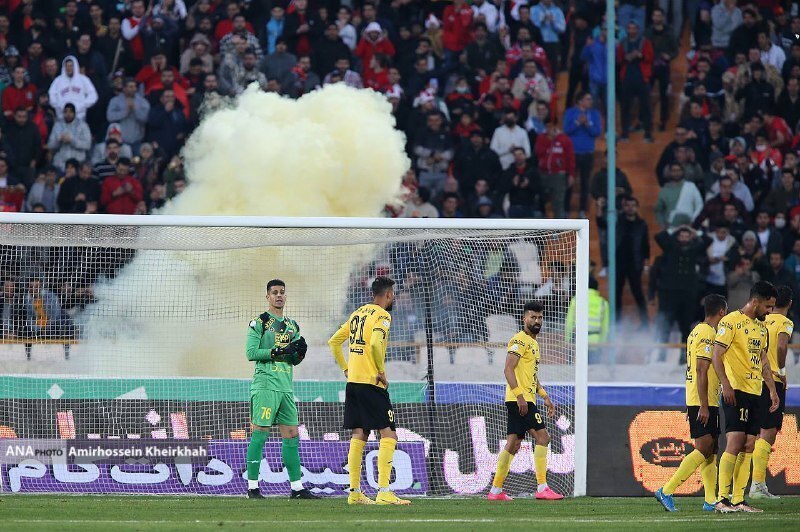 بماند///مرور اتفاقات آخرین دیدار سپاهان و پرسپولیس|