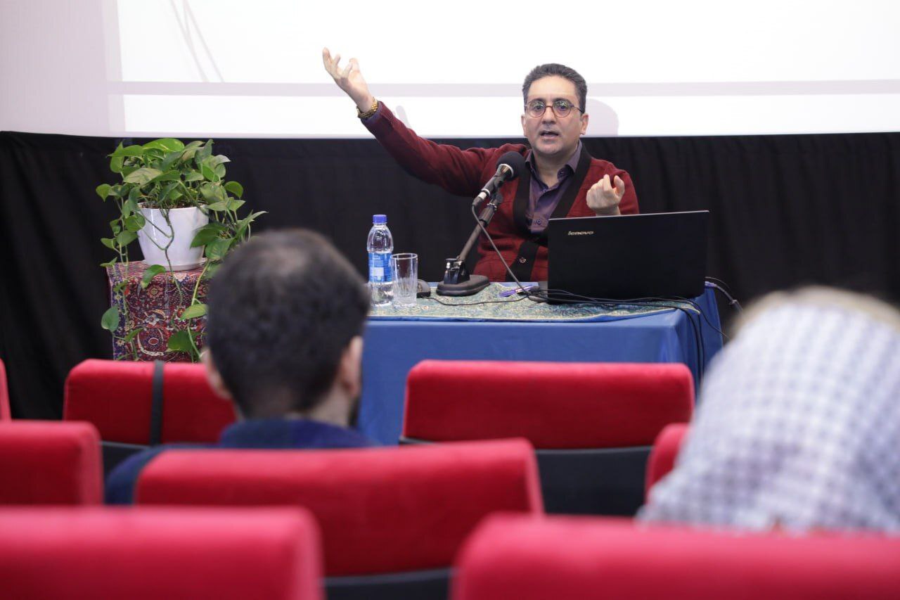 سینمای هالیوود از کهن الگوها تغذیه میکند سینمای هالیوود از کهن الگوها تغذیه میکند