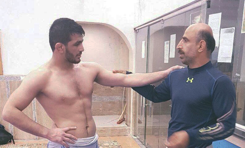 تکرار ادعای مربی سازنده یزدانی برای عضویت در کادرفنی تیم ملی؛ رکورددار، مربی خودش را میخواهد؟ تکرار ادعای مربی سازنده یزدانی برای عضویت در کادرفنی تیم ملی؛ رکورددار، مربی خودش را میخواهد؟