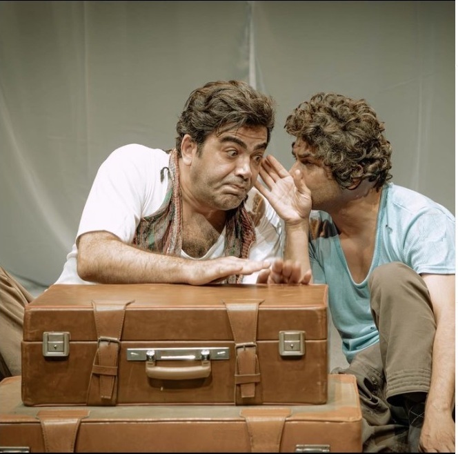 غم و شادی هنرمندان ممنوع از کار به روایت فرزاد حسنی/ «کمدی گمنام» مدعی نیست، اما حال مخاطب را خوب میکند غم و شادی هنرمندان ممنوع از کار به روایت فرزاد حسنی/ «کمدی گمنام» مدعی نیست، اما حال مخاطب را خوب میکند