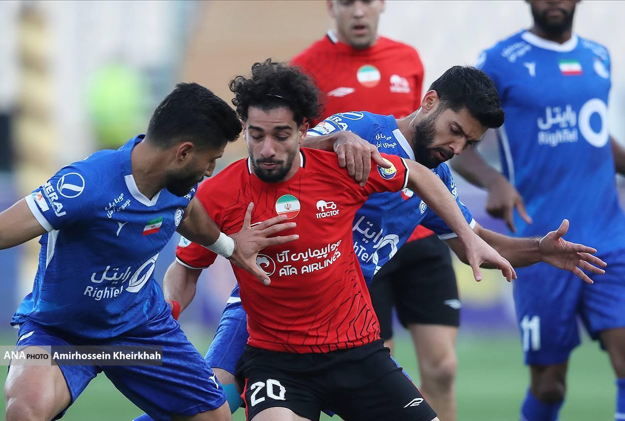 نگاهی به تصاویر برتری استقلال مقابل تراکتور نگاهی به تصاویر برتری استقلال مقابل تراکتور