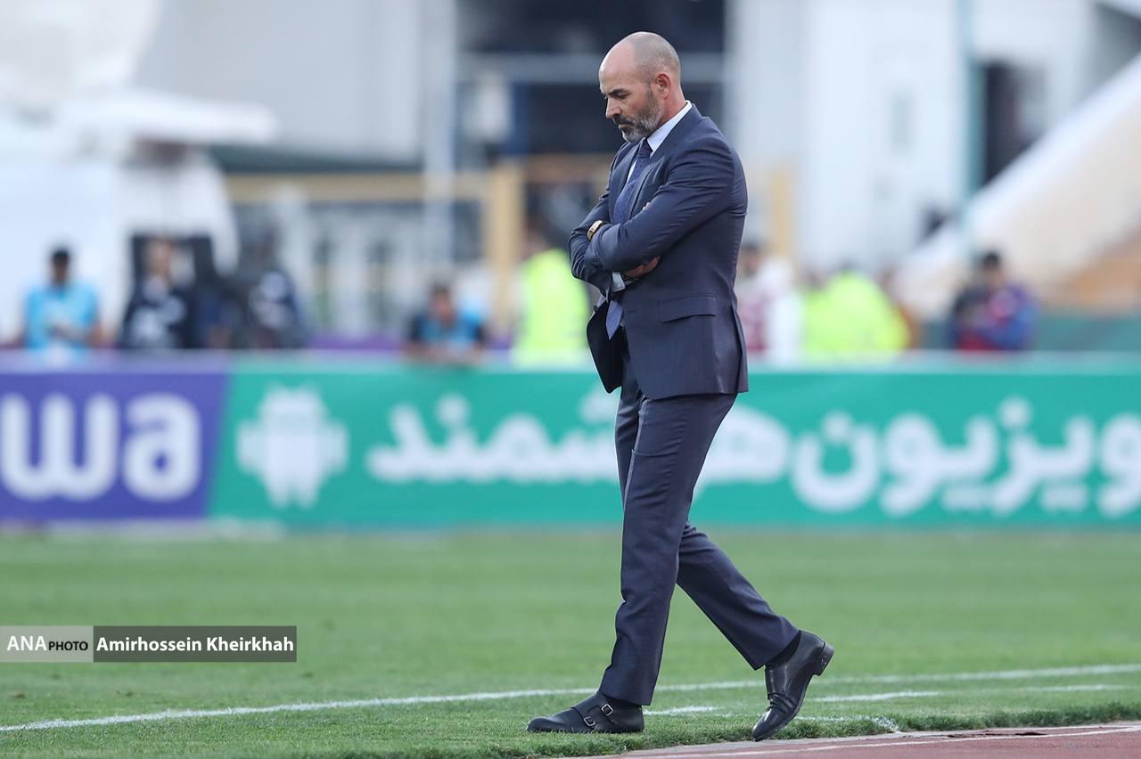 نگاهی به تصاویر برتری استقلال مقابل تراکتور نگاهی به تصاویر برتری استقلال مقابل تراکتور