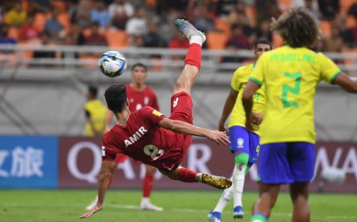 نوجوانان ایران استقلال و پرسپولیس را تحتالشعاع قرار دادند؛ شاهکار شیربچهها نوجوانان ایران استقلال و پرسپولیس را تحتالشعاع قرار دادند؛ شاهکار شیربچهها