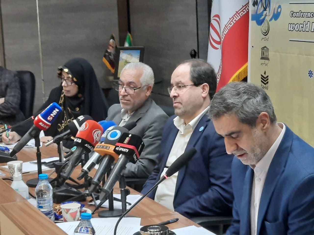 رئیس دانشگاه تهران: فجایع غزه نشان میدهد که رشد چشمگیر علم موجب صلح نشده است رئیس دانشگاه تهران: فجایع غزه نشان میدهد که رشد چشمگیر علم موجب صلح نشده است