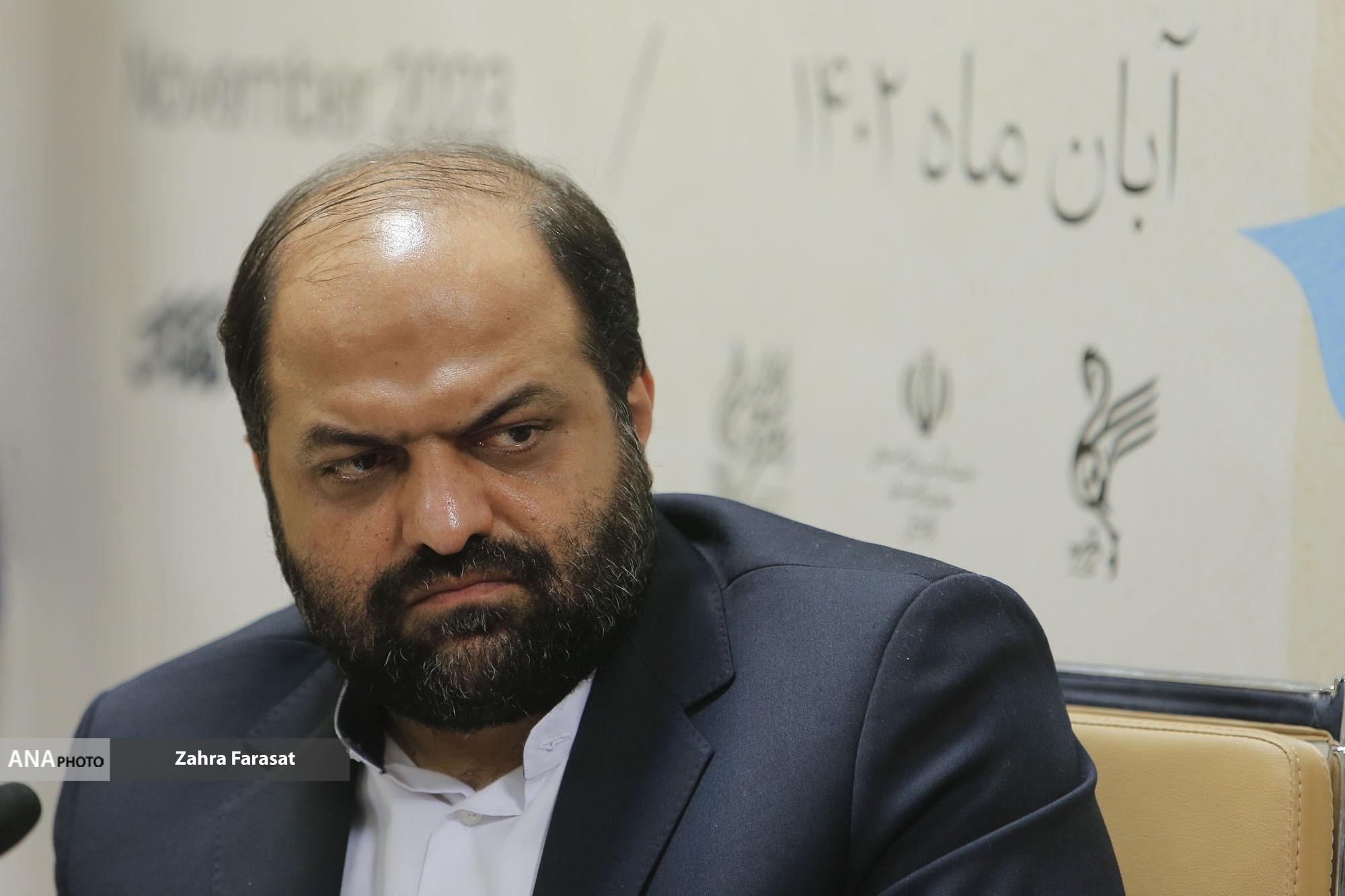 معرفی بخشهای مختلف «سرود فجر»/ انعقاد تفاهمنامه با دانشگاهها برای تقویت جشنوارههای دانشجویی معرفی بخشهای مختلف «سرود فجر»/ انعقاد تفاهمنامه با دانشگاهها برای تقویت جشنوارههای دانشجویی