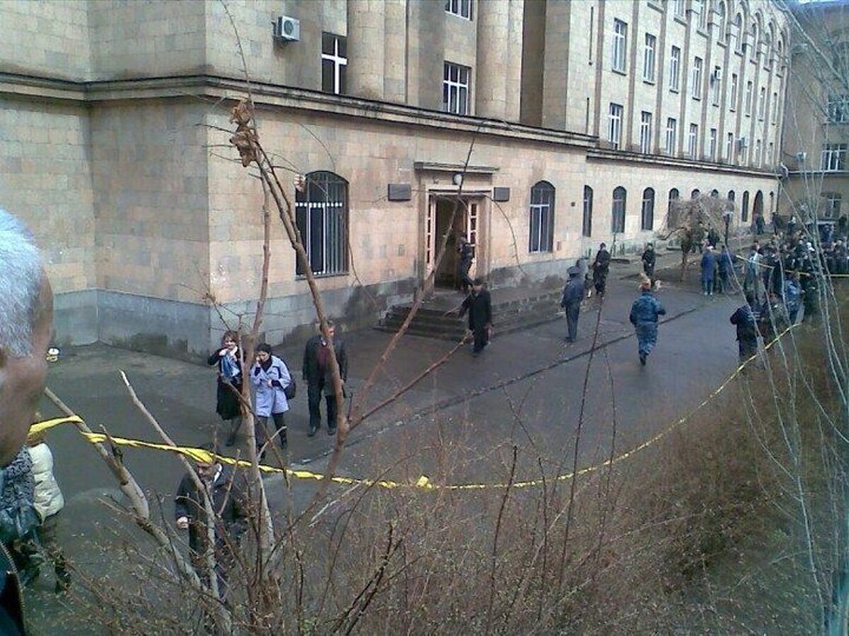 انفجار مرگبار در دانشگاه ایروان ارمنستان