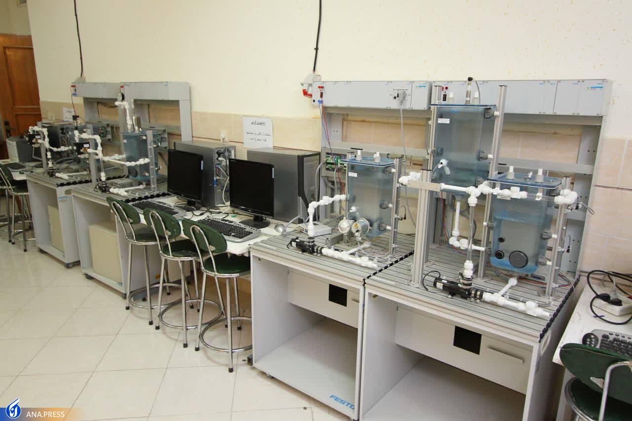 فعالیت ۸۰ باب آزمایشگاه و ۳ مرکز تحقیقاتی در دانشگاه آزاد شیراز