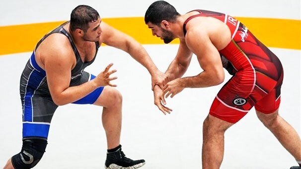 اتفاق عجیبی که در فینال لیگ برتر کشتی رخ داد: ۸ کیلو کاهش وزن فقط در ۲۳ ساعت اتفاق عجیبی که در فینال لیگ برتر کشتی رخ داد: ۸ کیلو کاهش وزن فقط در ۲۳ ساعت