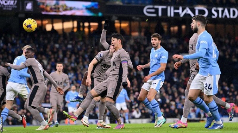 قهرمانی مجدد منچسترسیتی در خطر است؛ کدام بخش از تیم پپ گواردیولا لنگ میزند؟ قهرمانی مجدد منچسترسیتی در خطر است؛ کدام بخش از تیم پپ گواردیولا لنگ میزند؟