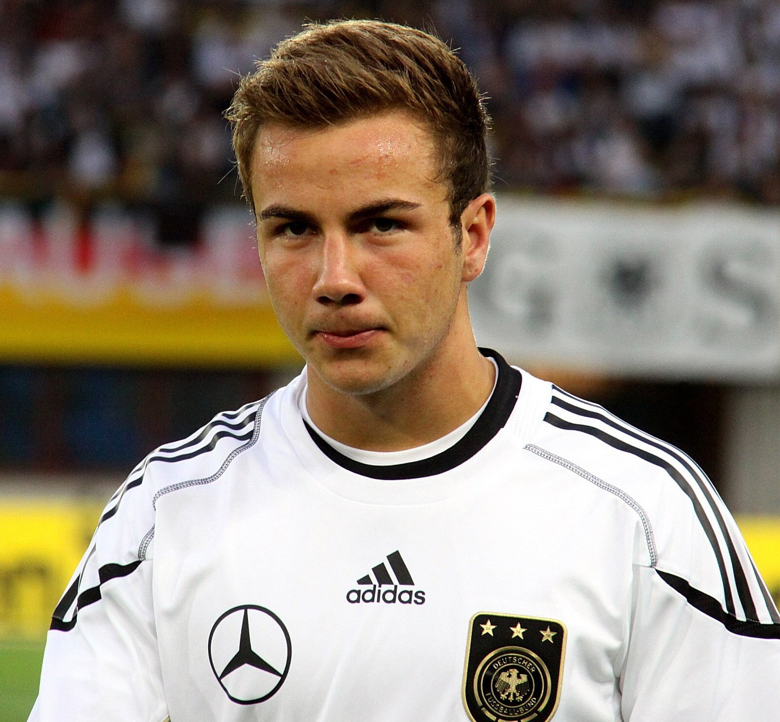 از لواندوفسکی، گوتزه و فورسبرگ تا لوزانو و سوارز؛ کدام ستارهها راه لیونل مسی در MLS را در پیش میگیرند؟ از لواندوفسکی، گوتزه و فورسبرگ تا لوزانو و سوارز؛ کدام ستارهها راه لیونل مسی در MLS را در پیش میگیرند؟