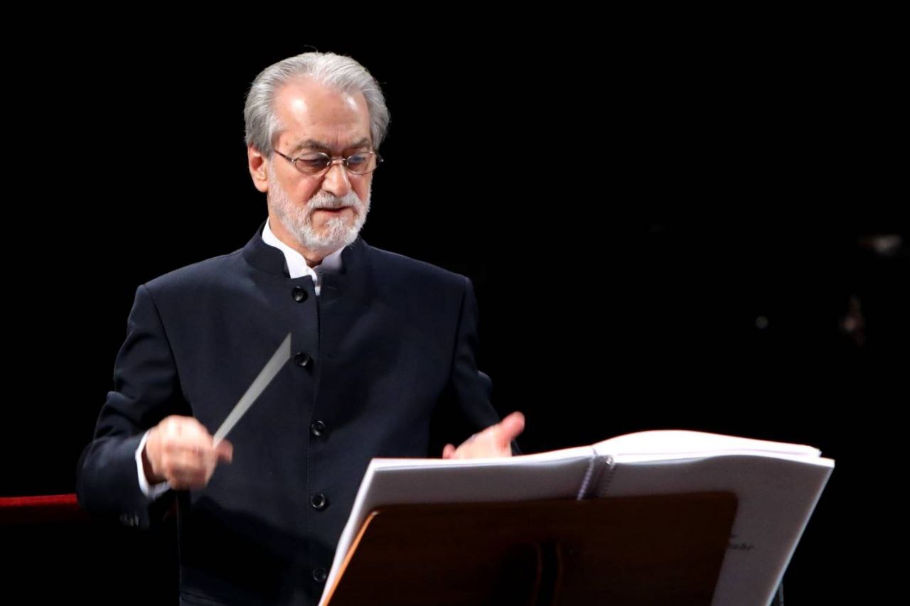 پرواز بر فراز «خرمشهر» با «ترن» و «بچه های کوه آلپ»/شاهکار موسیقیدانی که سه بار در ارکستر به اجرا در آمد+فیلم پرواز بر فراز «خرمشهر» با «ترن» و «بچه های کوه آلپ»/شاهکار موسیقیدانی که سه بار در ارکستر به اجرا در آمد+فیلم