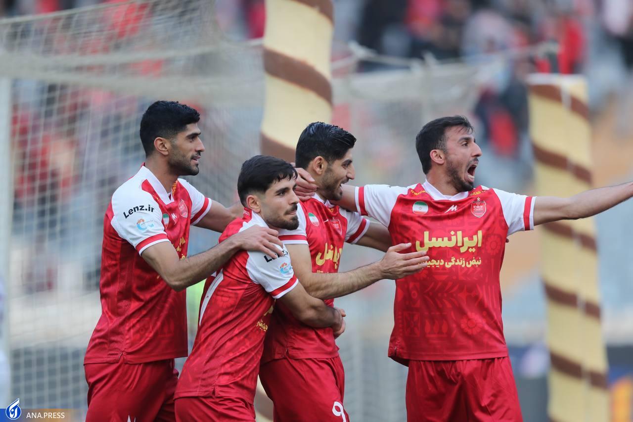 گزارش تصویری از دیدار پرسپولیس و هوادار گزارش تصویری از دیدار پرسپولیس و هوادار