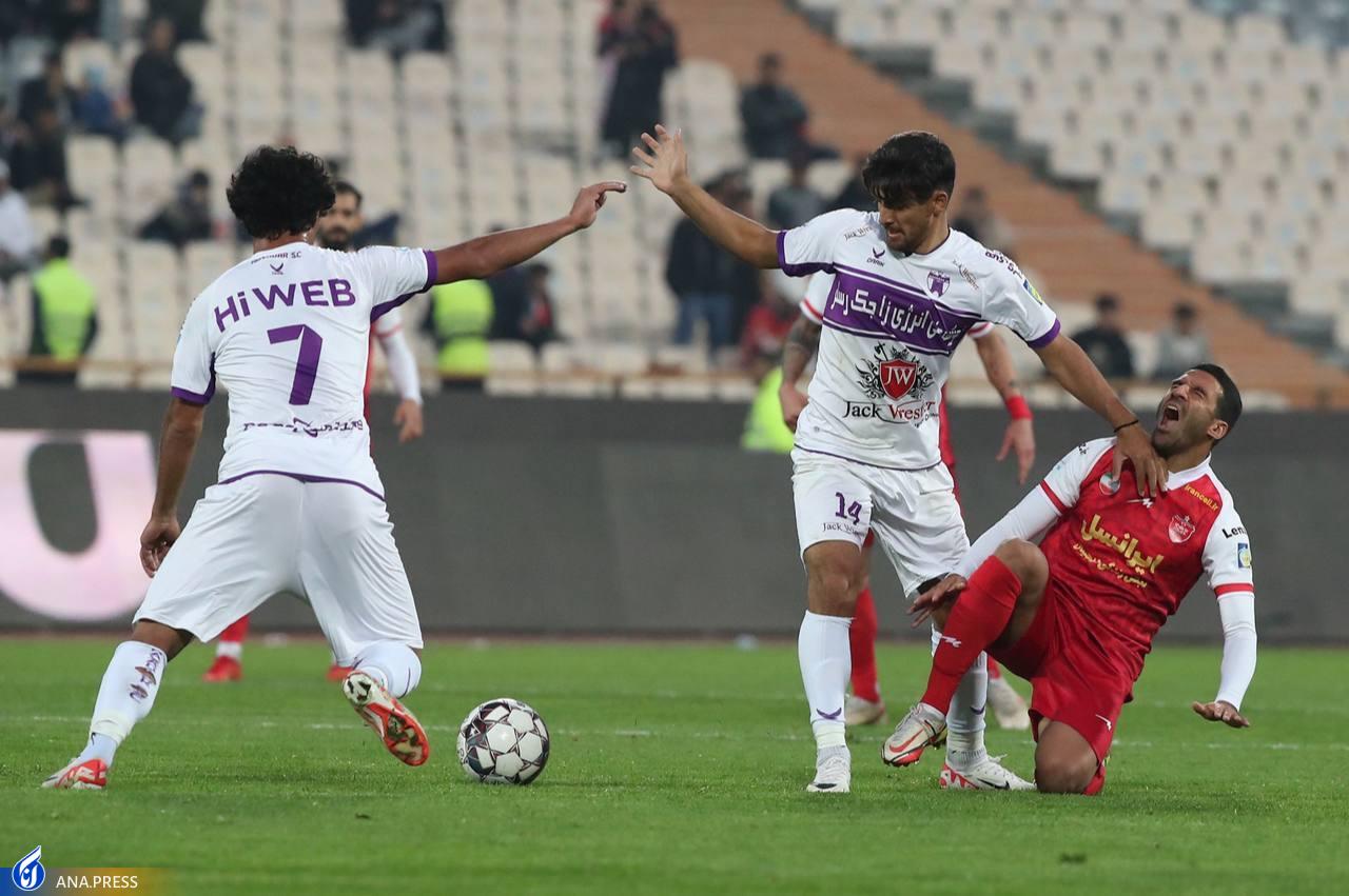 گزارش تصویری از دیدار پرسپولیس و هوادار گزارش تصویری از دیدار پرسپولیس و هوادار