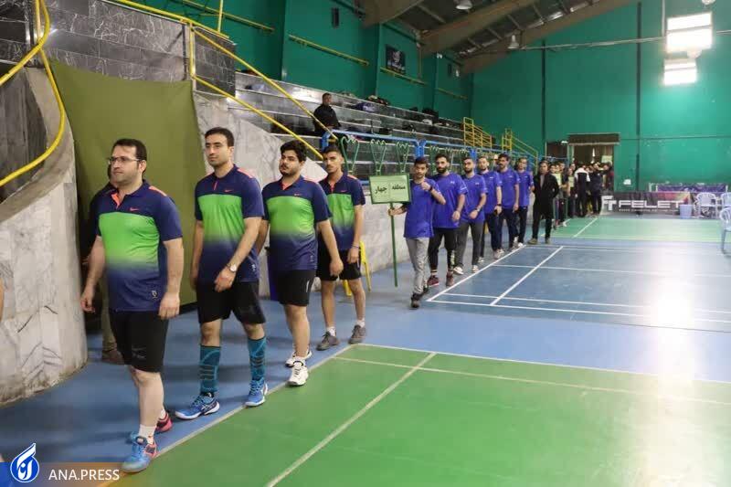 مسابقات بدمینتون دانشجویان پسر دانشگاه آزاد آغاز شد