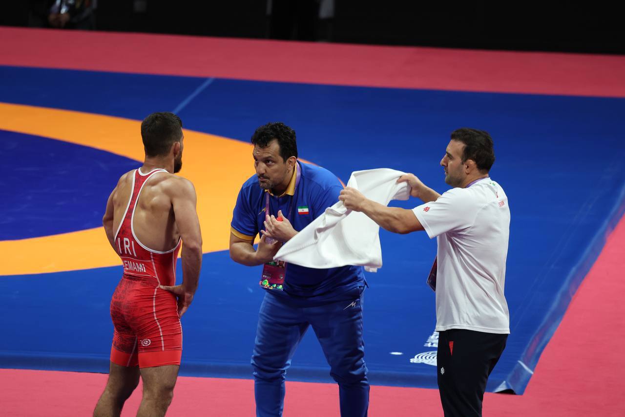 «بد استقبال و بدبدرقه» برای مردی که خارج از صف سرمربی تیم ملی ایران شده بود! «بد استقبال و بدبدرقه» برای مردی که خارج از صف سرمربی تیم ملی ایران شده بود!